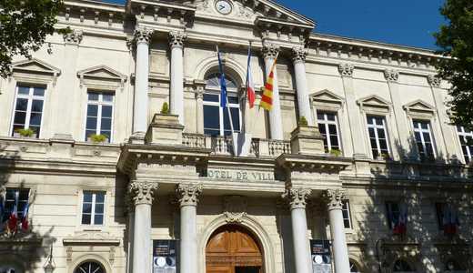 Enquête : Rochut au spectacle vivant, un conflit d’intérêt ?