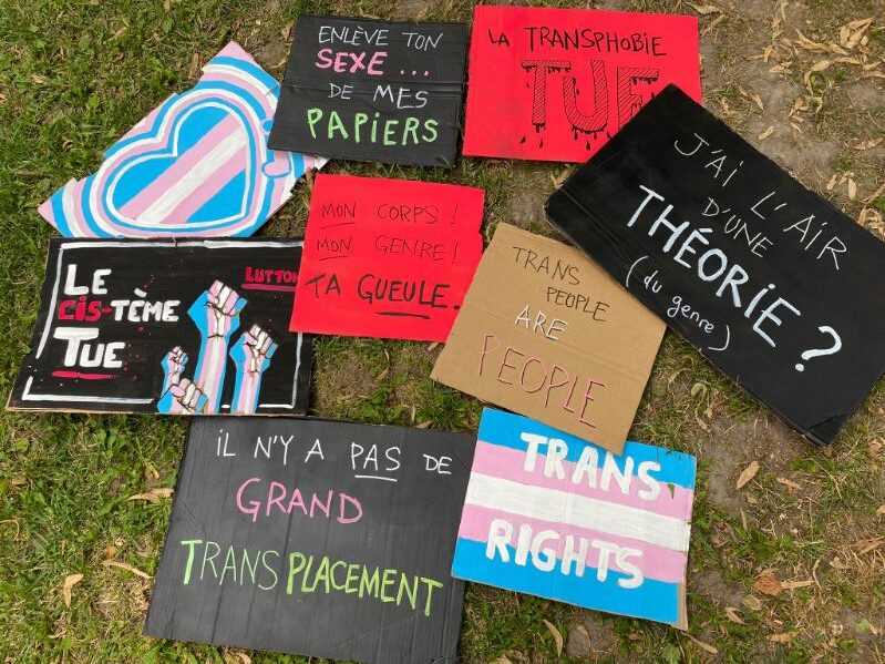 Contre la transphobie – Rassemblement place de l’horloge à Avignon